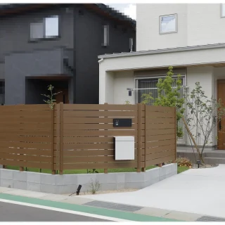 お荷物の受け取りに便利な【宅配ボックス】いる?いらない?