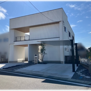 使える外構はそのままに。スタイリッシュでモダンな外構にリフォ